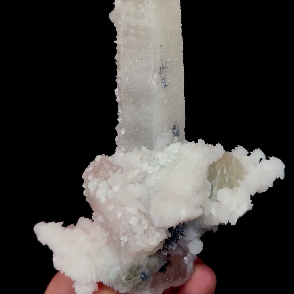 Natural Crystal and Calcite Mineral Specimen,High Quality Specimen,HUANGGANG LIANG,INNER MONGOLIA,CHINA(80*45*120mm) - image 4