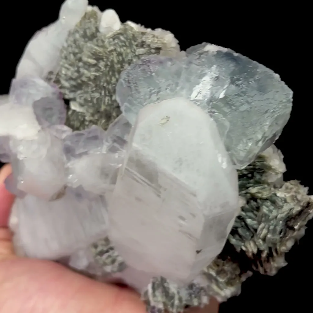 Natural Crystal and Fluorite Mineral Specimen,High Quality Specimen,YAO GANG XIAN,HUNAN,CHINA(125*118*67mm) - image 3