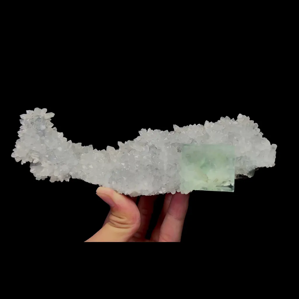 Natural Crystal Fluorite Mineral Specimen,High Quality Specimen,ZHEJIANG,CHINA(200*75*45mm) image