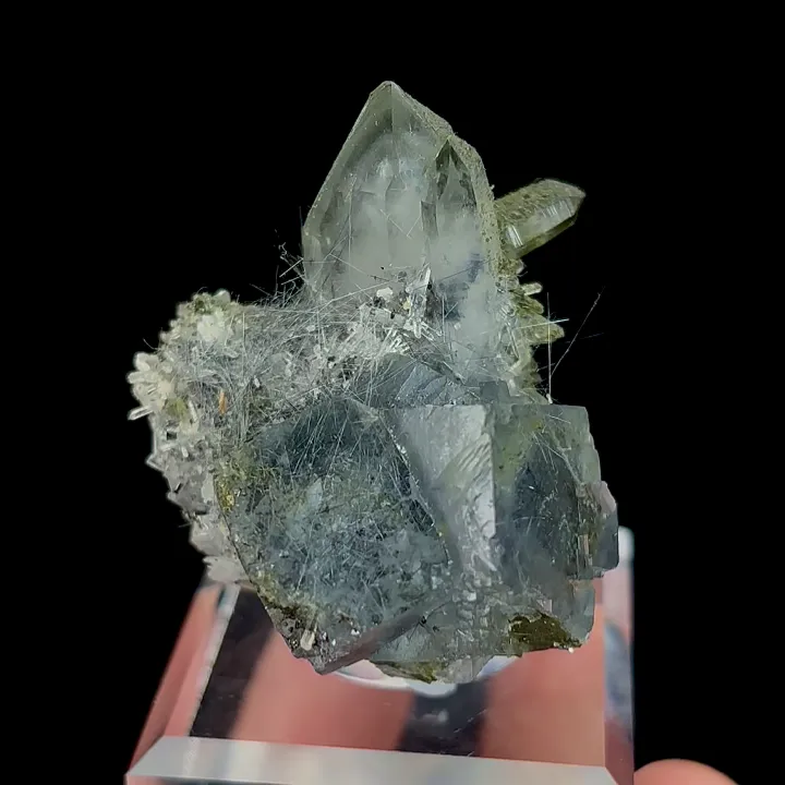 Natural Cubic Fluorite and Bismuthinite and Quartz, Mineral Specimen:Yaogangxian,Hunan (35*40*35MM) - image 5