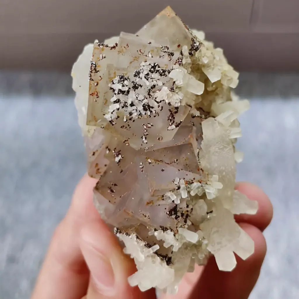 Natural Cubic Fluorite with Pyrite and Quartz Symbiosis  comes from Inner Mongolia,China 70*55*40MM - image 5