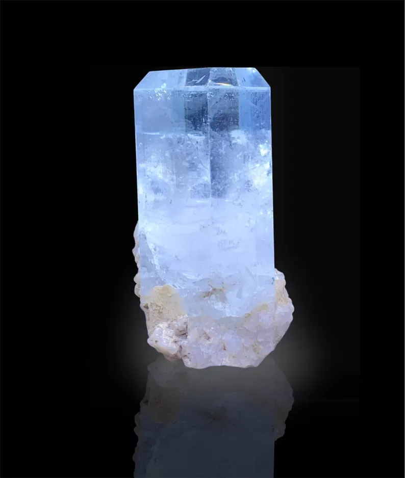 Natural Diamond Cut Terminated Aquamarine Crystal With Feldspar, Aquamarine Specimen, Raw Aquamarine, Minerals Specimen From Shigar - - image 7