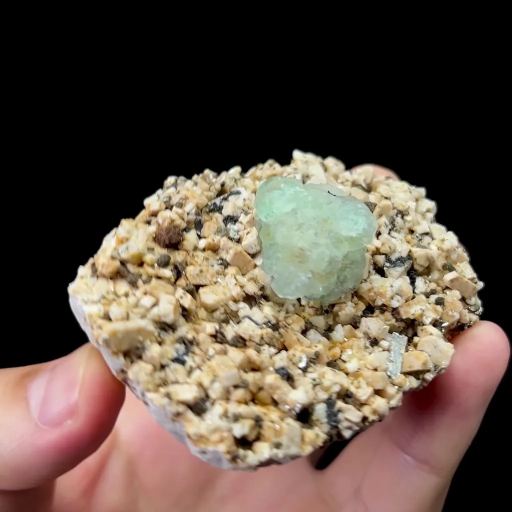 Natural Dolomite and Green Fluorite Mineral Specimen,High Quality Specimen,XIANGHUALING,HUNAN,CHINA(65*55*35mm) - image 2