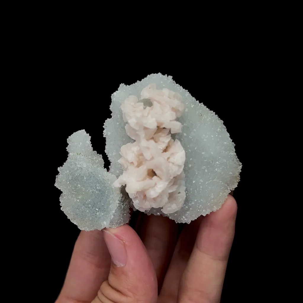 Natural Dolomite and Quartz Mineral Specimen,High Quality Specimen,YAO GANG XIAN,HUNAN,CHINA(70*55*25mm) - image 2