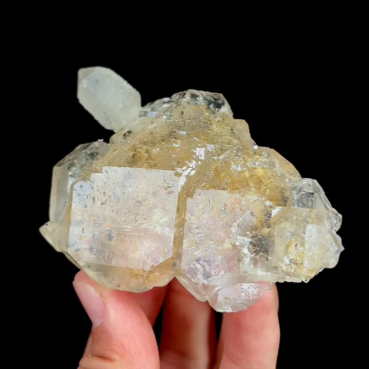 Natural Enhydro Fluorite and Quartz, Mineral Specimen: Huanggangliang,Inner Mongolia (85*60*35MM) - image 2