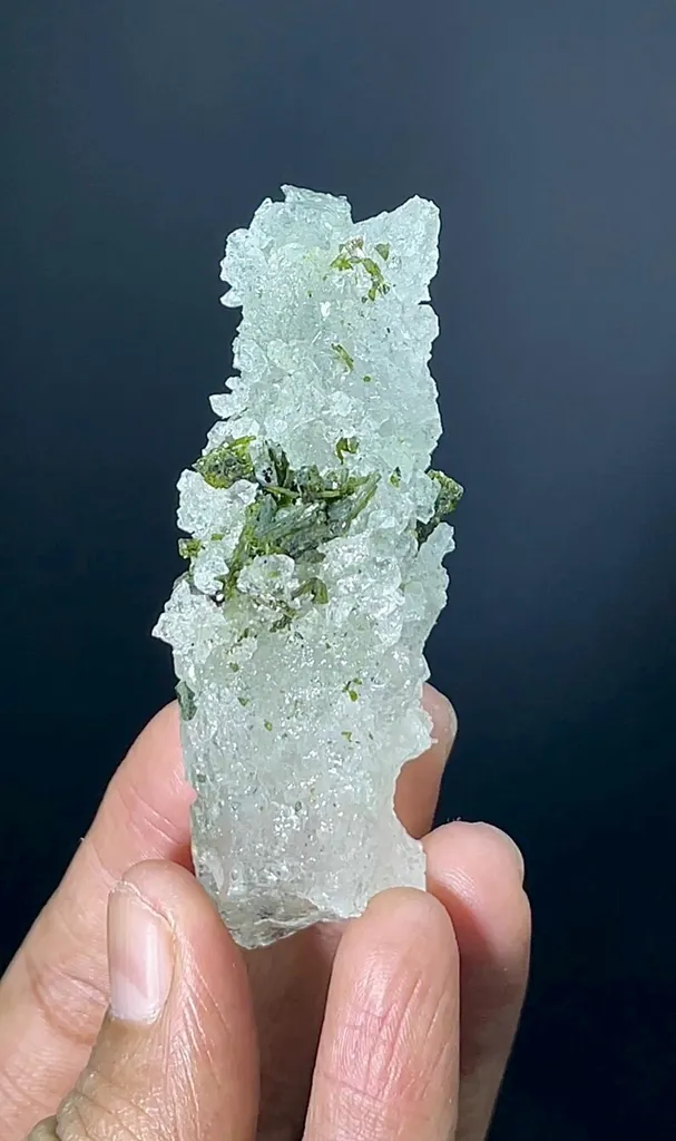 Natural Etched Terminated Epidote Cluster On Quartz, Etched Quartz, Green Epidote, Raw Epidote, Minerals Specimen From Skardu - 35 Gram - image 4