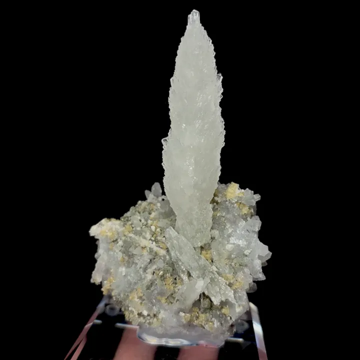 Natural Feather Calcite, Mineral Specimen:Fujian,China (65*30*100MM) - image 5