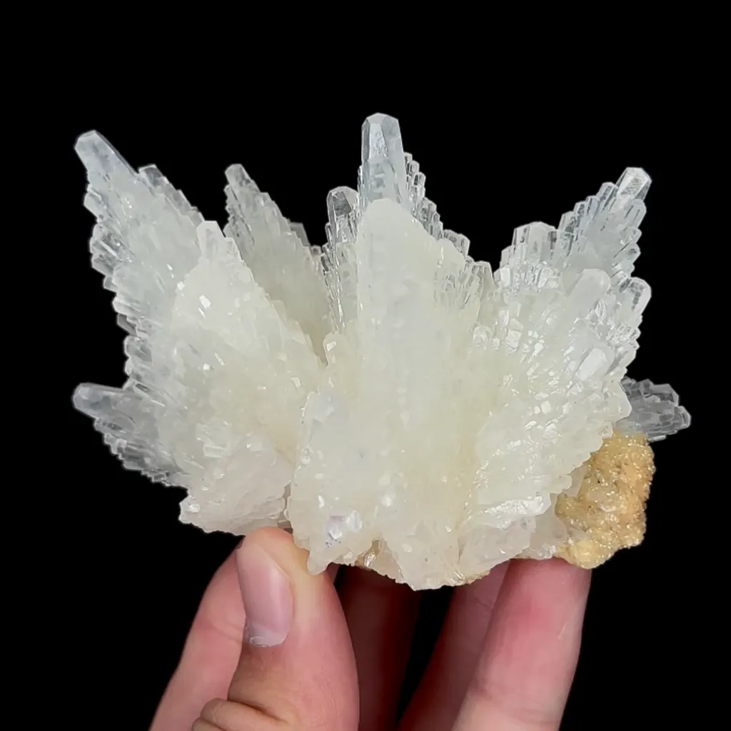 Natural Feather Calcite, Mineral Specimen:Fujian,China (90*65*75MM) - image 5