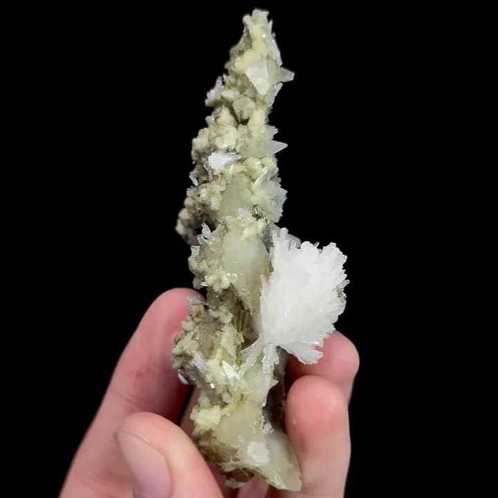 Natural Feather Calcite, Mineral Specimen:Guizhou,China (90*40*30MM) - image 4