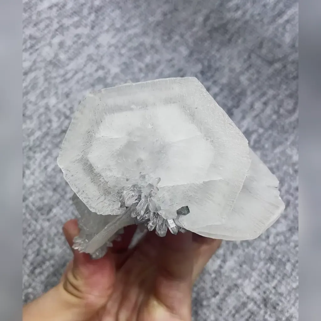Natural Flaky Calcite and Crystal Quartz Cluster Symbiosis comes from Fujian,China 85*85*60MM image