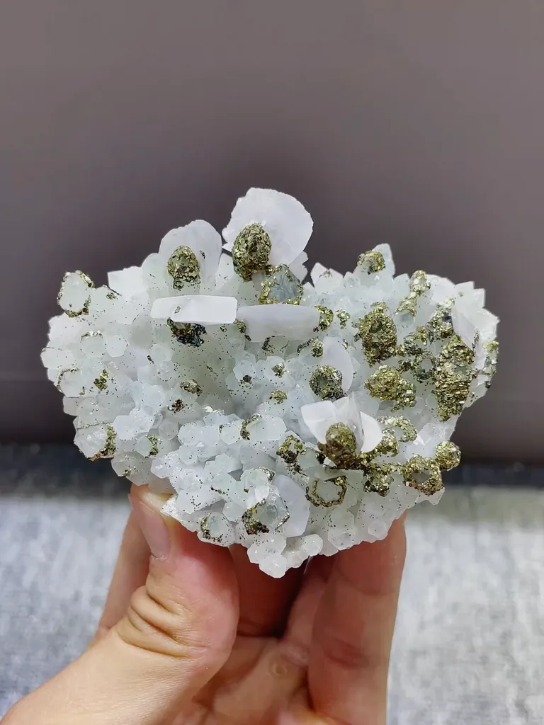 Natural Flaky Calcite and Quartz coexist with Pyrite comes from Fujian,China 90*30*70MM - image 4