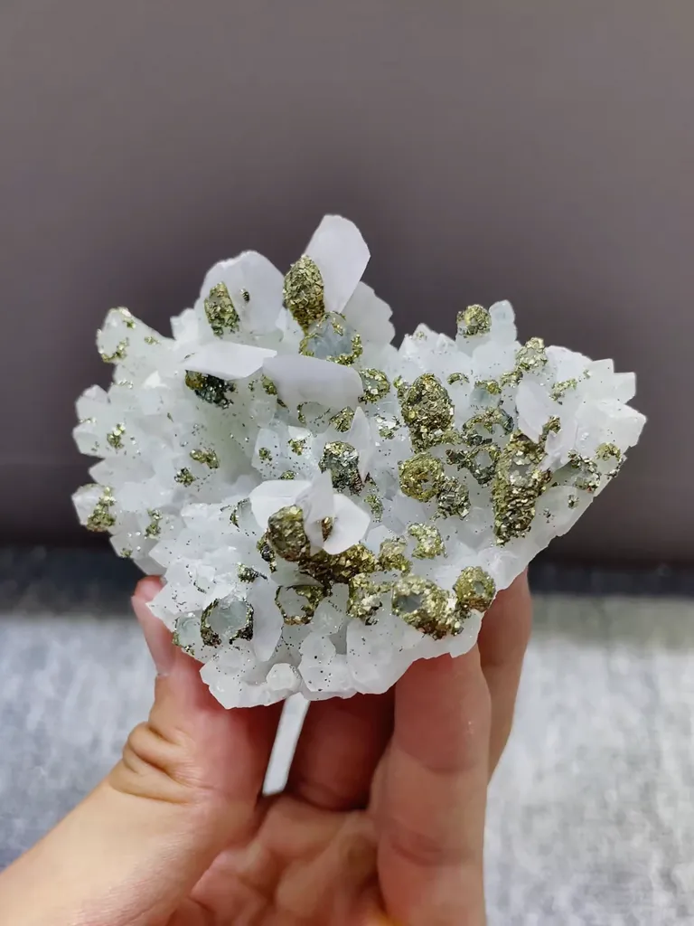 Natural Flaky Calcite and Quartz coexist with Pyrite comes from Fujian,China 90*30*70MM - image 3