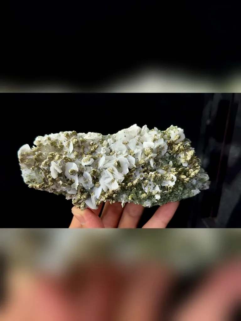 Natural Flaky Calcite Coexist With Pyrite and  Quartz comes from Fujian，China  155*55*40MM - image 3