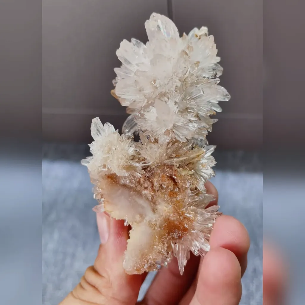 Natural Floral Gypsum comes from Guizhou,China 45*90*45MM - image 4