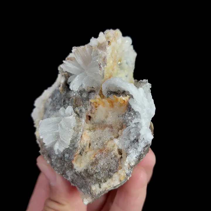 Natural Flower-Shaped Gypsum, Mineral Specimen:Guizhou,China (70*70*50MM) image