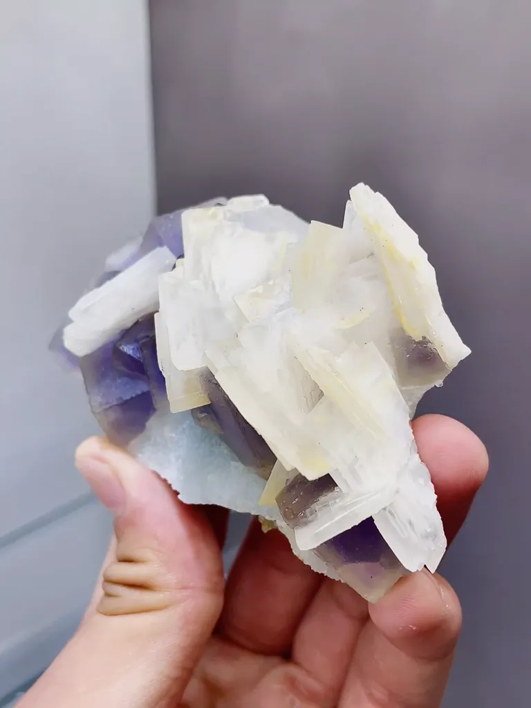 Natural Fluorite and Barite coexist comes from Chenzhou,Hunan 99*30*50MM - image 3