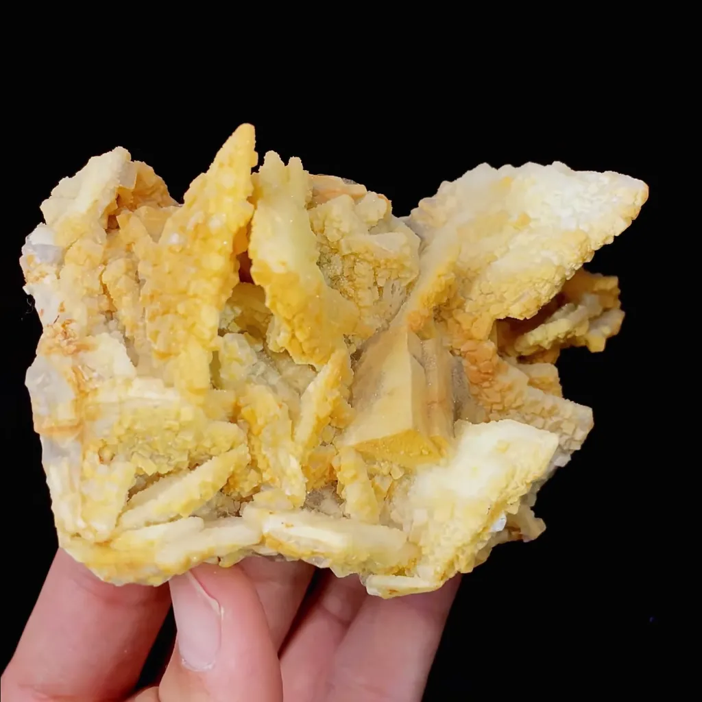 Natural Fluorite and Barite Symbiosis comes from Henan,China 105*60*50MM - image 2