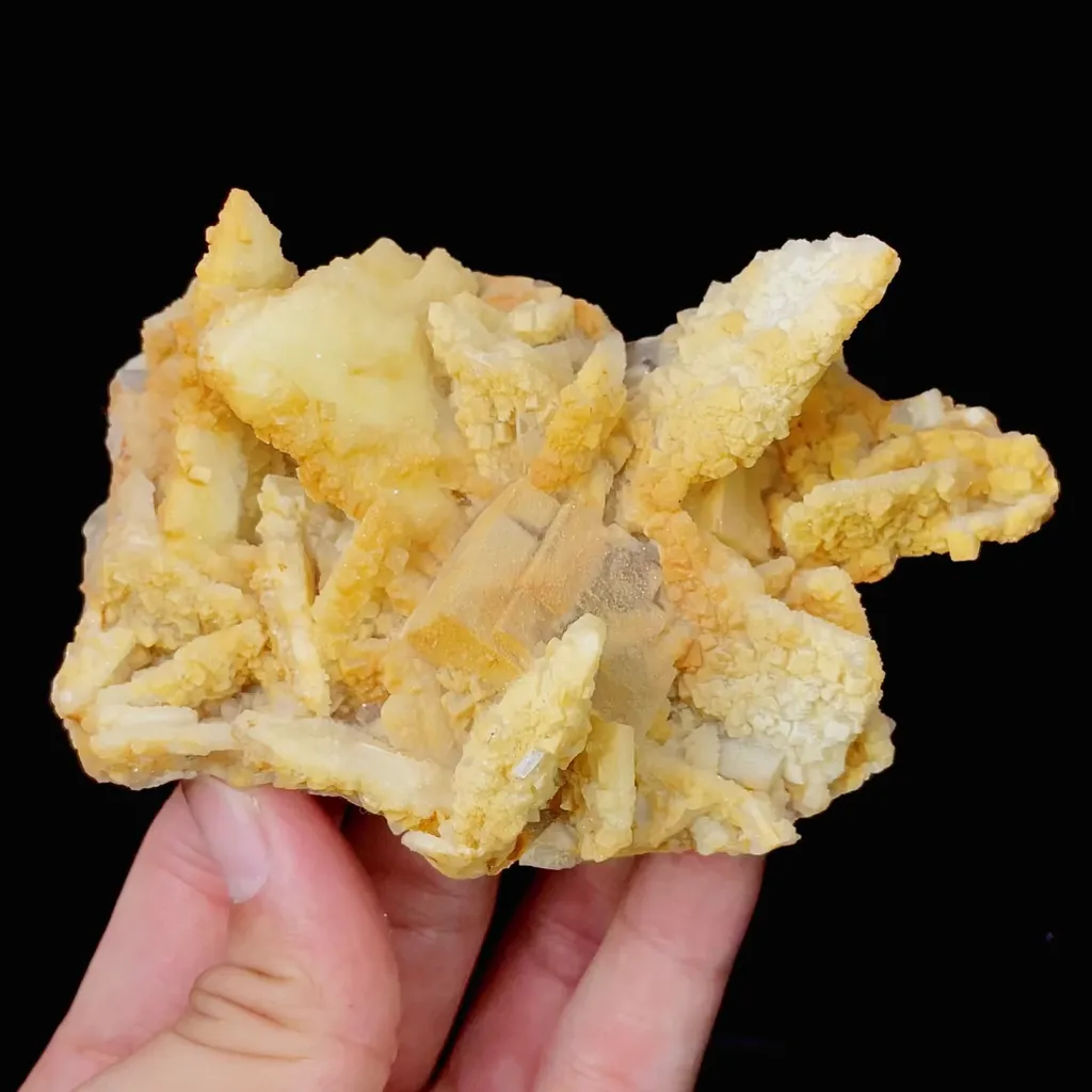 Natural Fluorite and Barite Symbiosis comes from Henan,China 105*60*50MM image