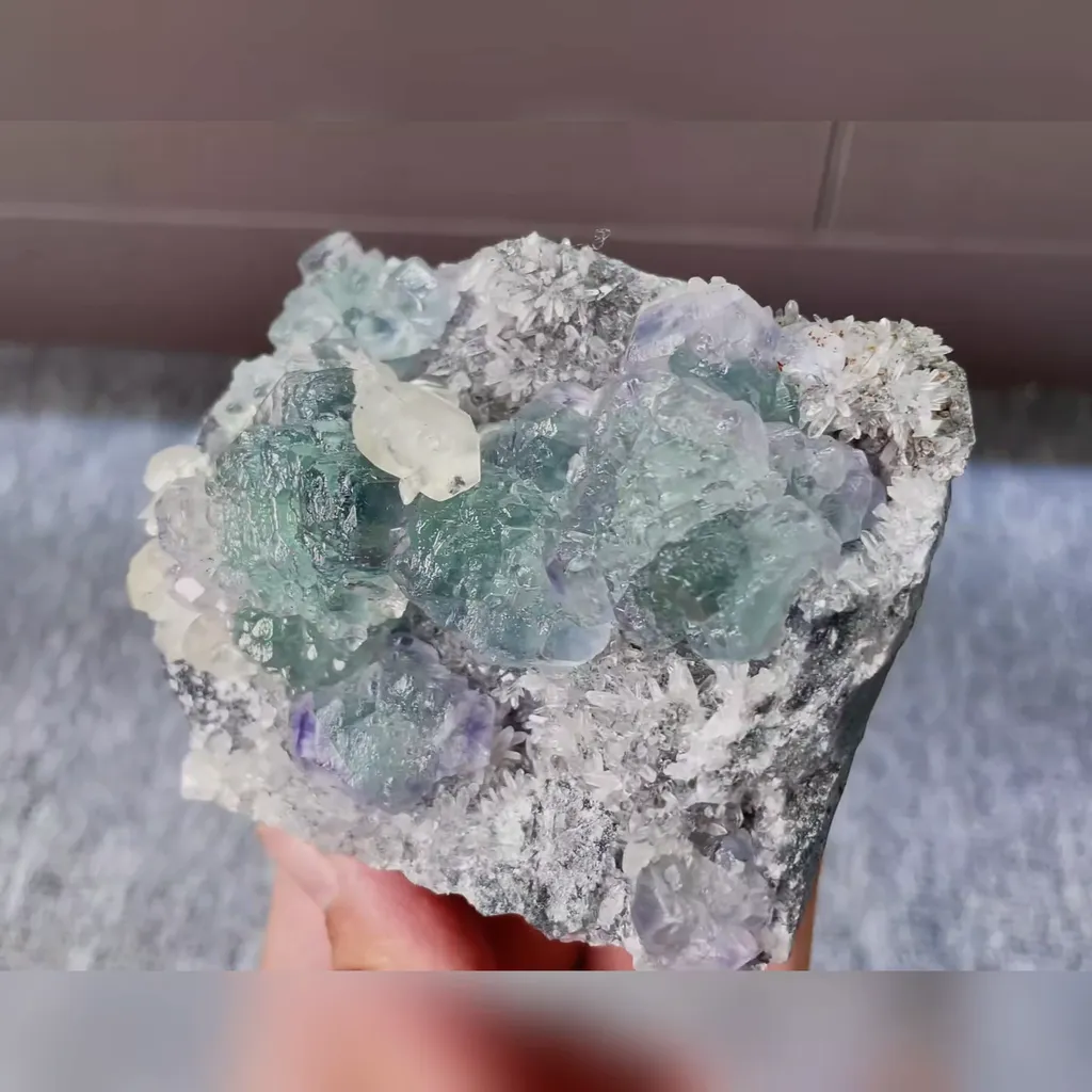 Natural Fluorite and Calcite Symbiosis comes from Fujian,China 95*70*40MM - image 2