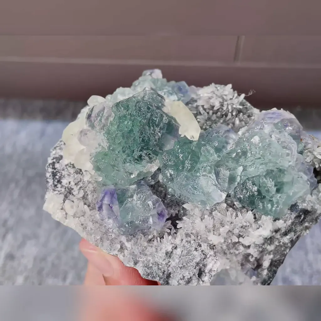 Natural Fluorite and Calcite Symbiosis comes from Fujian,China 95*70*40MM - image 4