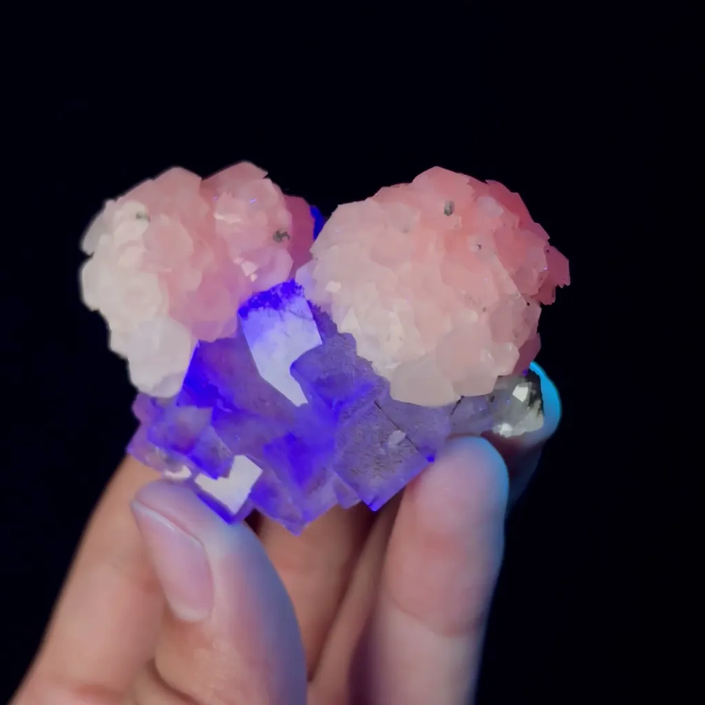 Natural Fluorite and Pink Calcite Mineral Specimen,High Quality Specimen,YAO GANG XIAN,HUNAN,CHINA(58*43*23mm) - image 2