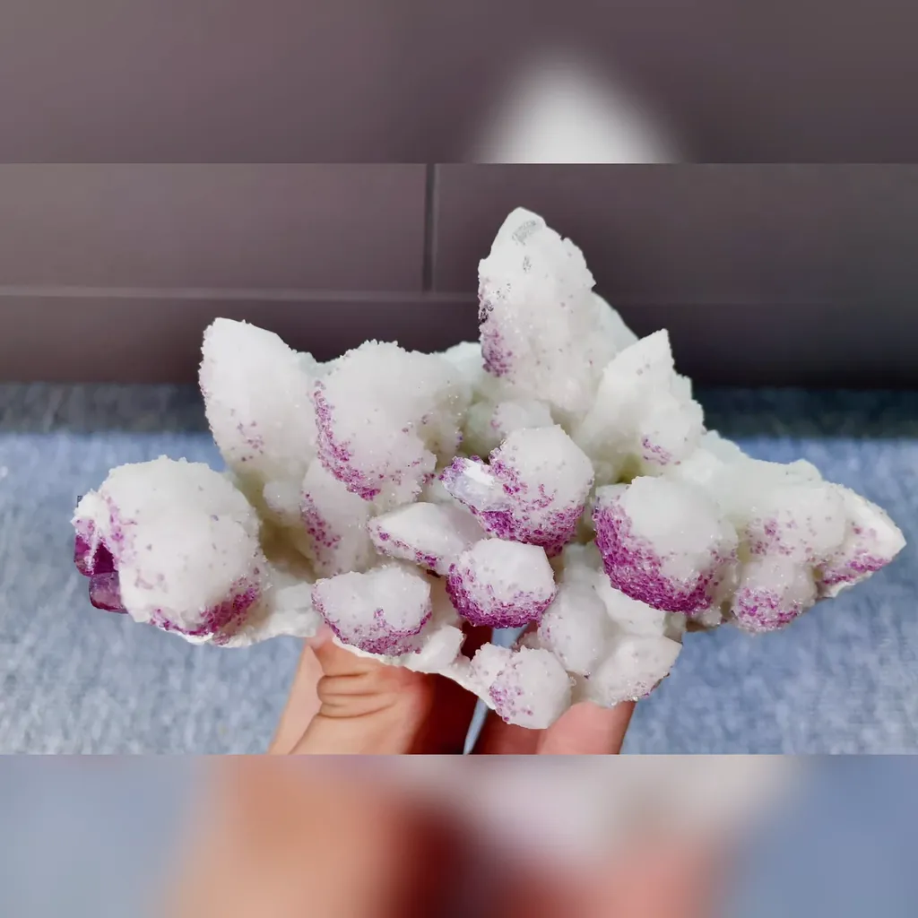 Natural Fluorite and Quartz Cluster Symbiosis comes from Inner Mongolia,China 135*85*55MM image