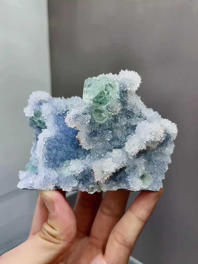 Natural Fluorite and Quartz coexist comes from Fujian,China 105*55*75MM - image 5