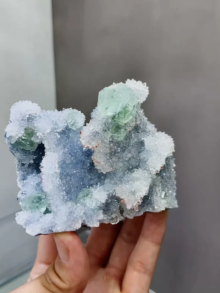Natural Fluorite and Quartz coexist comes from Fujian,China 105*55*75MM - image 2