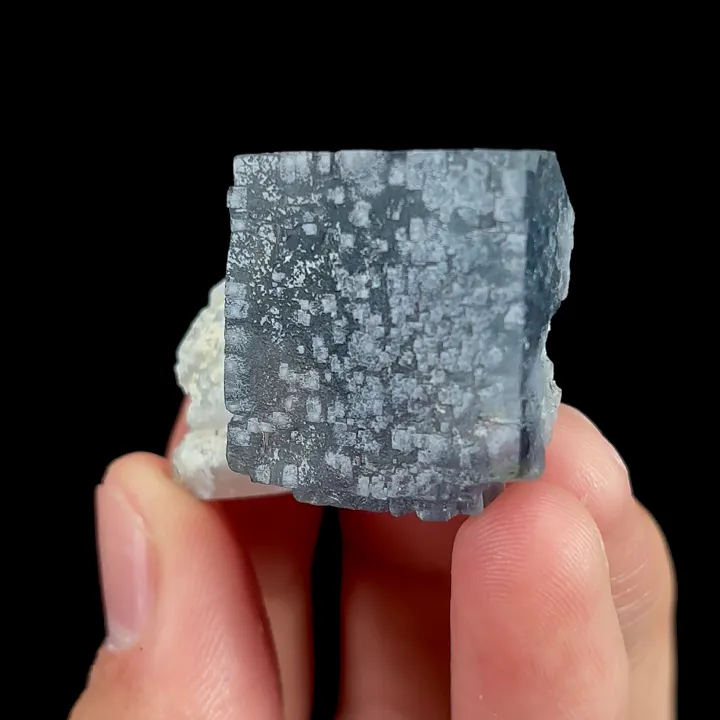 Natural Fluorite and Quartz, Mineral Specimen:Yaogangxian,Hunan (25*30*20MM) - image 2