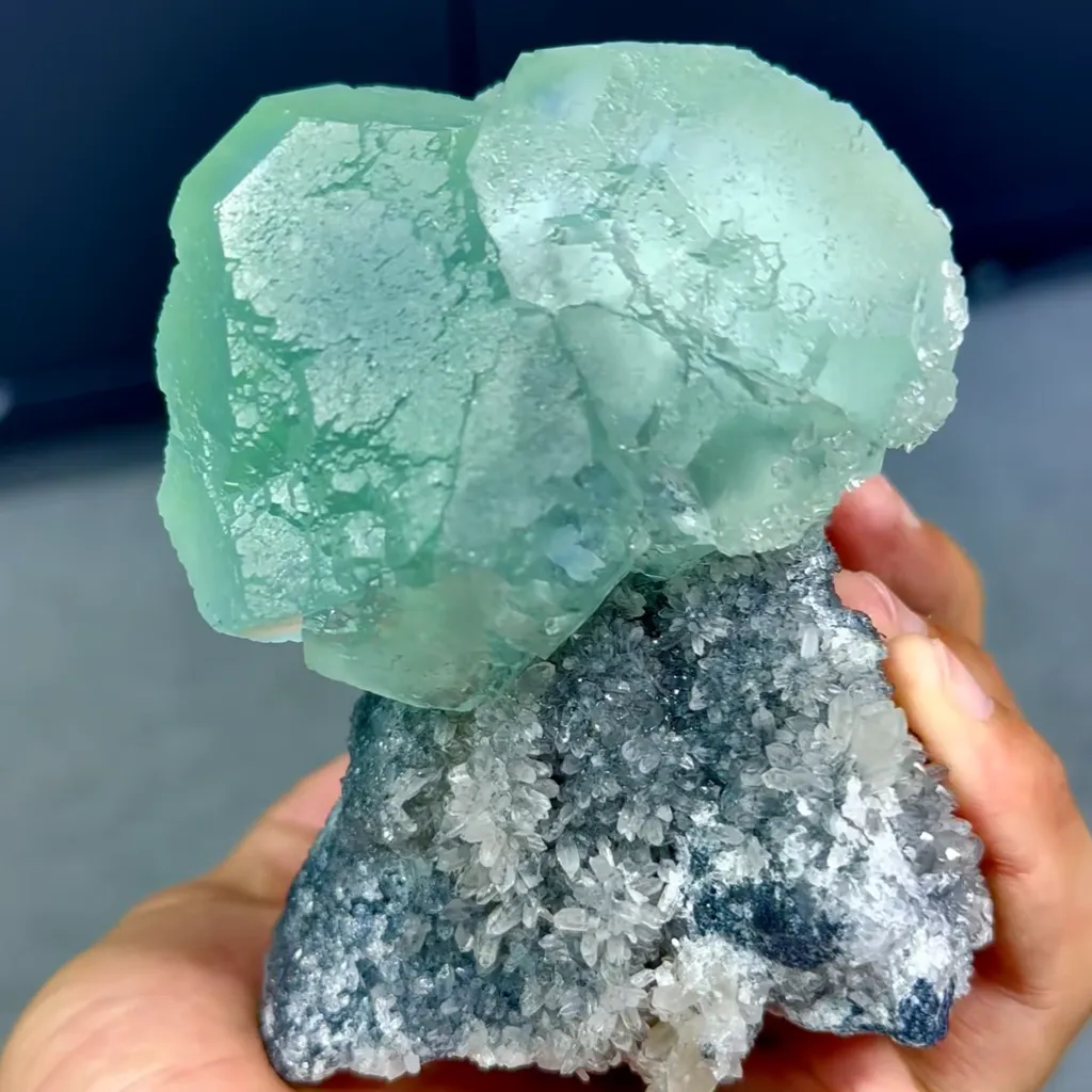 Natural Fluorite and Quartz Symbiosis comes from Fujian,China 80*60*105MM - image 2