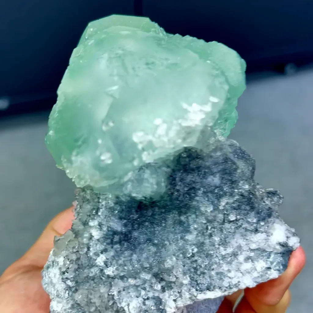 Natural Fluorite and Quartz Symbiosis comes from Fujian,China 80*60*105MM - image 3