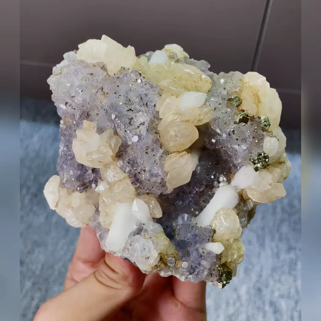 Natural Fluorite Calcite and Pyrite Mineral Specimen,High Quality Specimen,FUJIAN,CHINA(90*100*45mm) - image 2