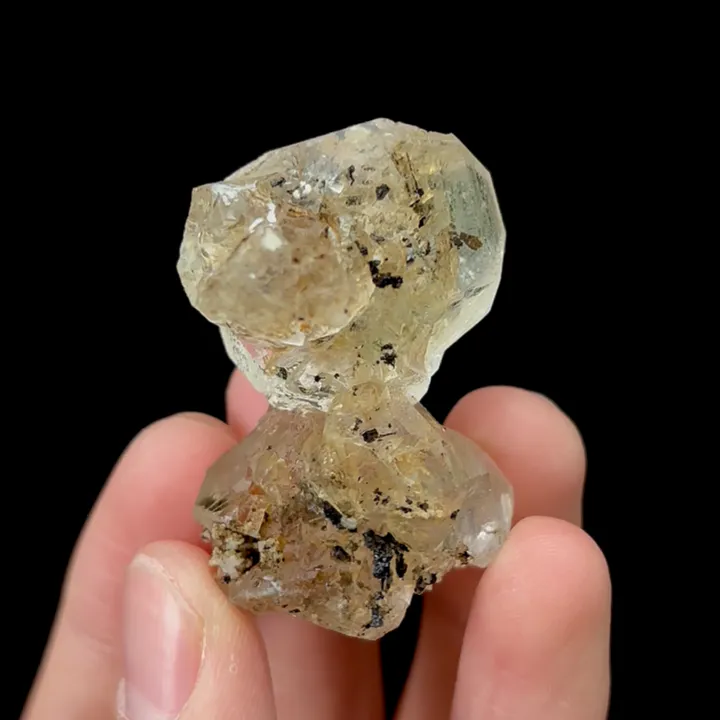 Natural Fluorite, Mineral Specimen: Inner Mongolia,China (25*20*45MM) - image 4