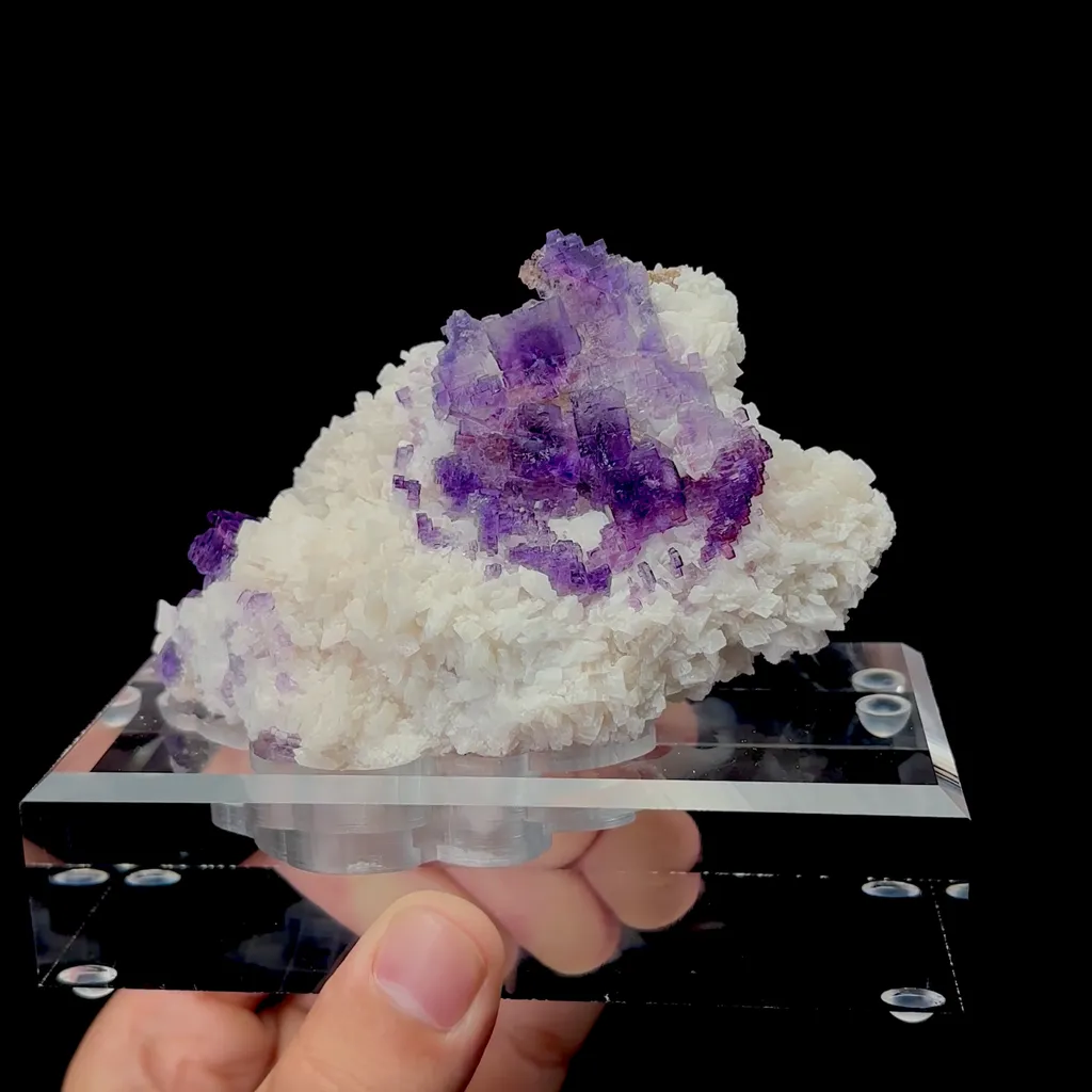 Natural Fluorite on Matrix Mineral Specimen,High Quality Specimen,CHINA(107*67*49mm) - image 4