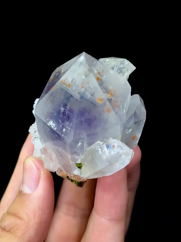 Natural Garden Crystal coexisting with Epidote comes from Meigu,Sichuan 45*45*65MM - image 4
