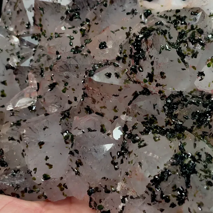 Natural Garden Quartz and Epidote, Mineral Specimen:Meigu,Sichuan (150*115*45MM) - image 3
