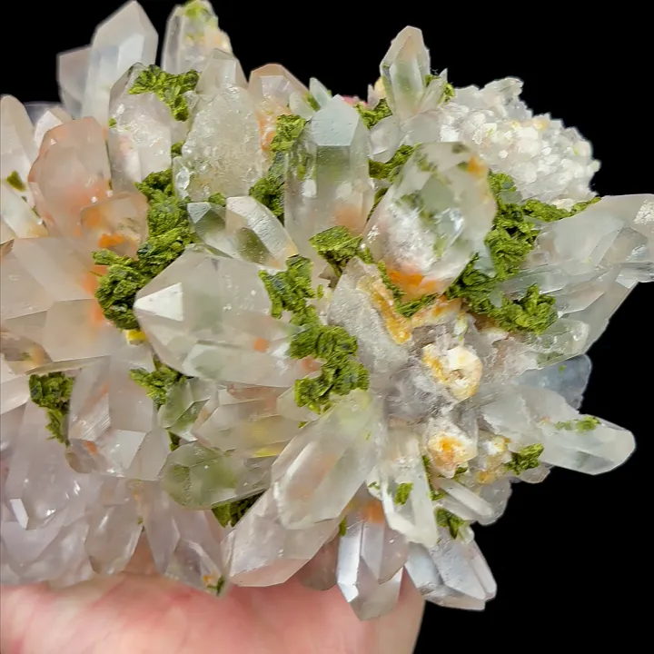 Natural Garden Quartz and Epidote, Mineral Specimen:Meigu,Sichuan (170*125*65MM) - image 4