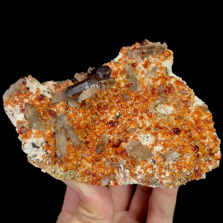 Natural Garnet and Smoky Quartz, Mineral Specimen:Fujian,China (110*80*45MM) - image 4