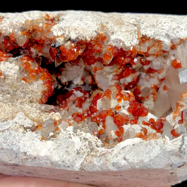 Natural Garnet and Smoky Quartz, Mineral Specimen:Fujian,China (140*75*70MM) image