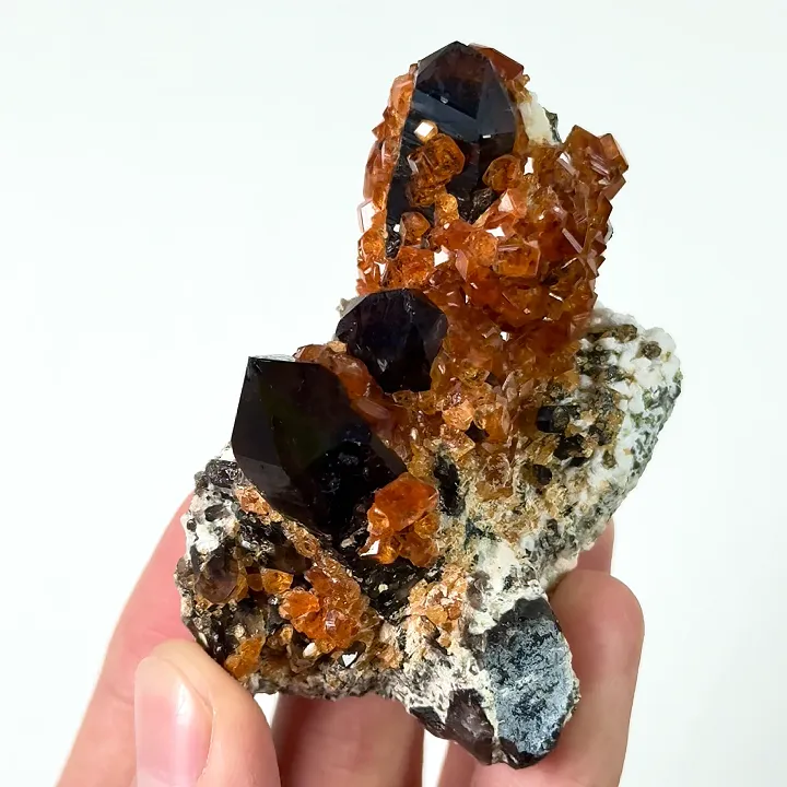 Natural Garnet and Smoky Quartz, Mineral Specimen:Fujian,China (55*40*50MM) image