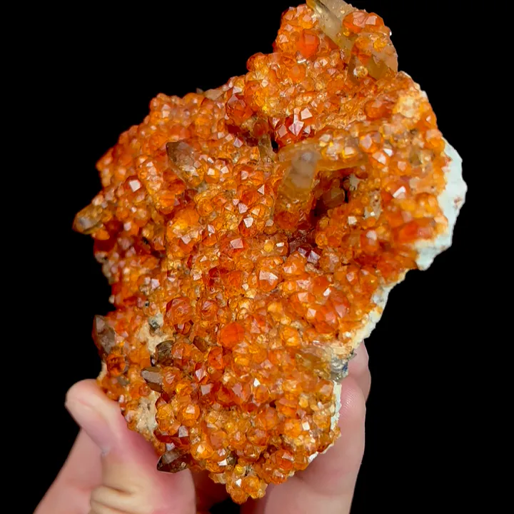 Natural Garnet and Smoky Quartz, Mineral Specimen:Fujian,China (90*95*30MM) - image 3