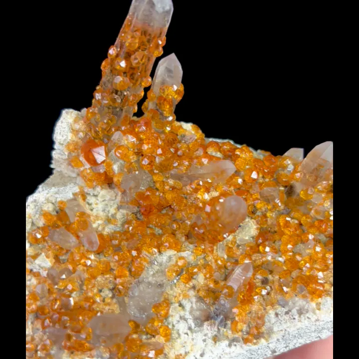Natural Garnet and Smoky Quartz, Mineral Specimen:Fujian,China (95*60*55MM) - image 5