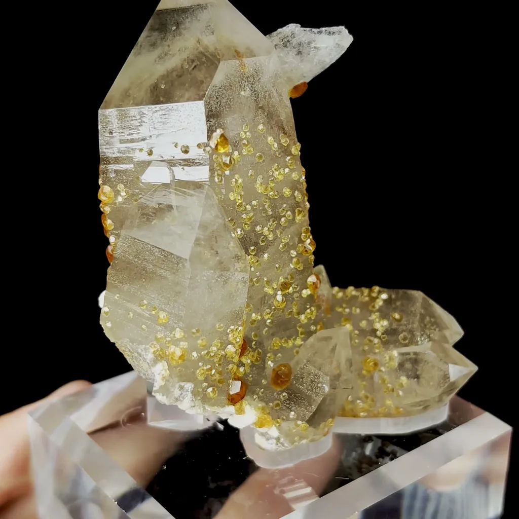 Natural Garnet and Smoky Quartz Mineral Specimen,High Quality Specimen,FUJIAN,CHINA(61*50*88mm) - image 2