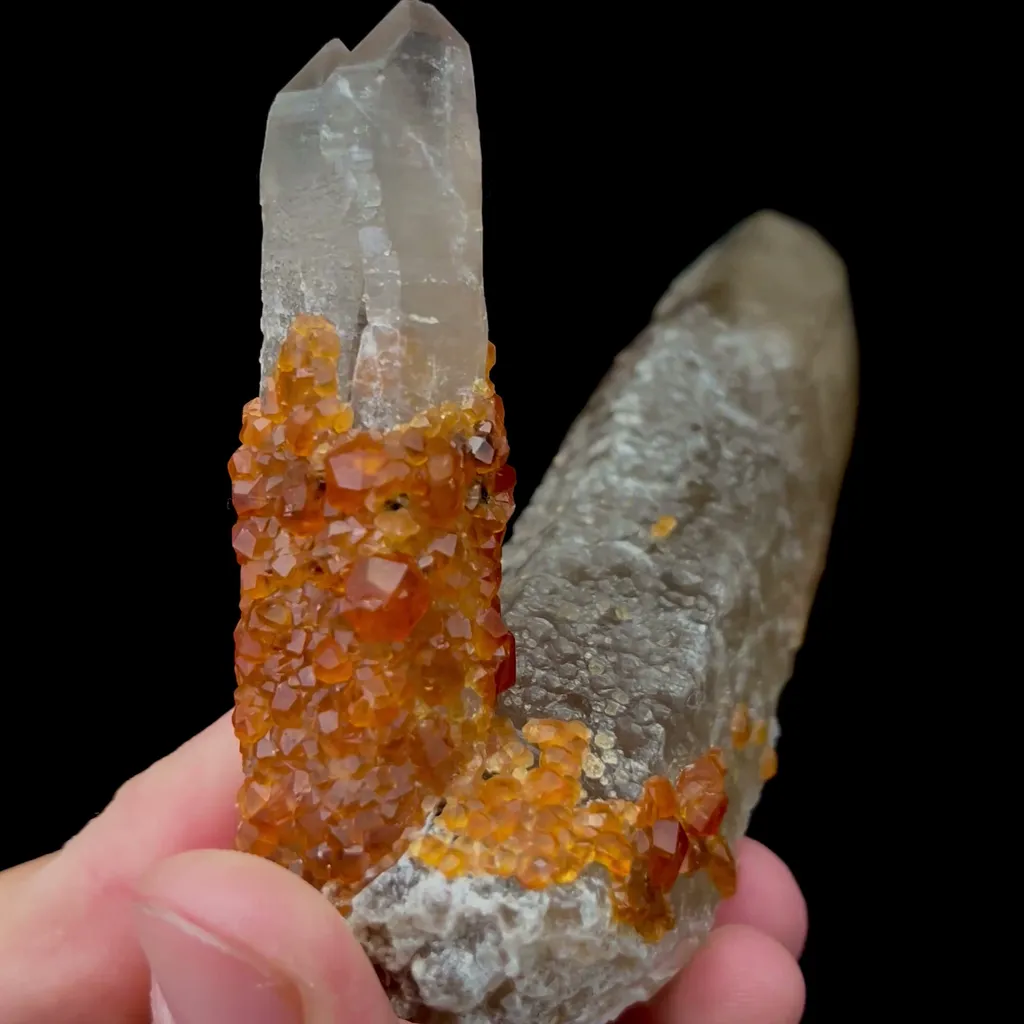 Natural Garnet and Smoky Quartz Mineral Specimen,High Quality Specimen,FUJIAN,CHINA(80*23*119mm) - image 2