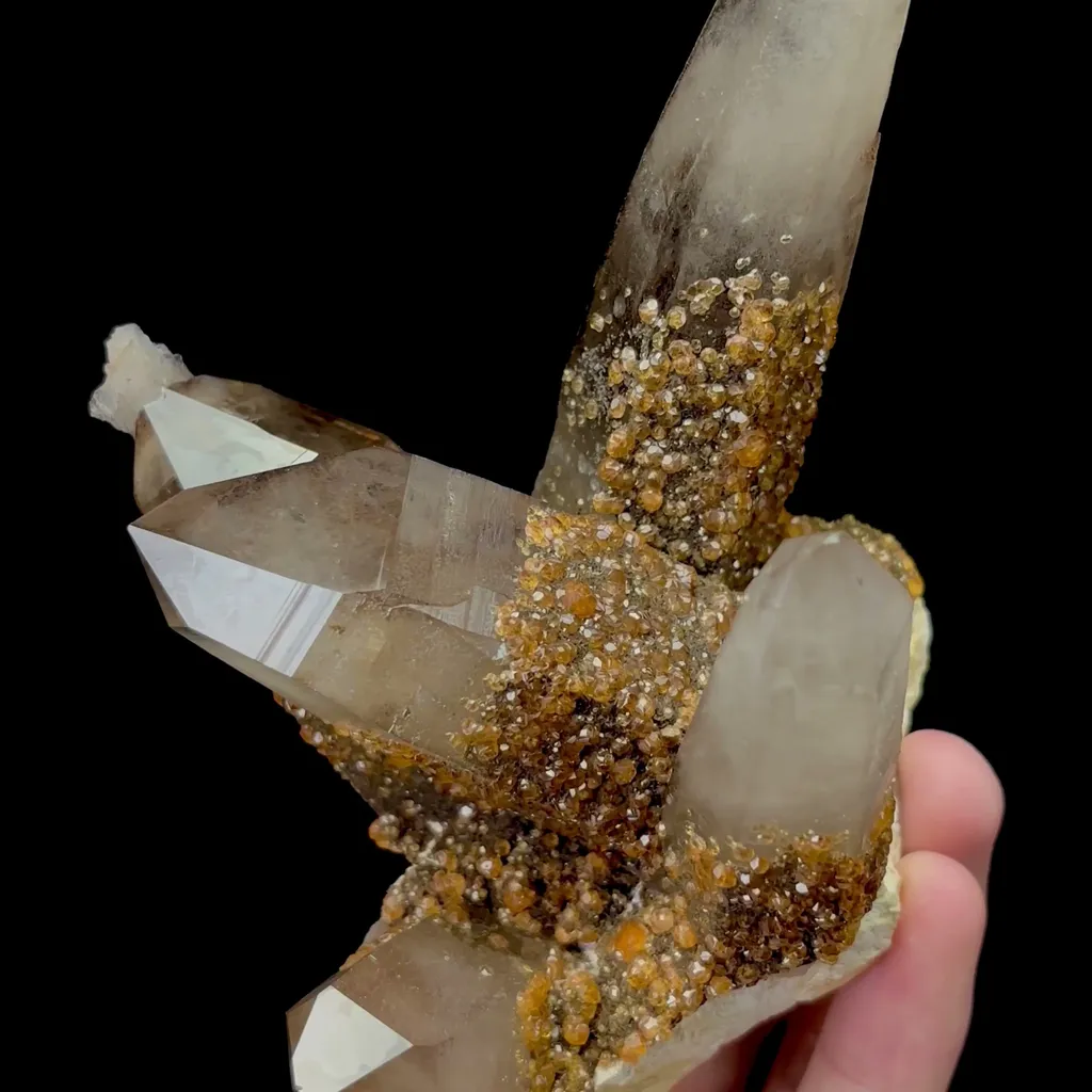 Natural Garnet and Smoky Quartz Mineral Specimen,High Quality Specimen,YUNXIAO,FUJIAN,CHINA(120*86*96mm) image