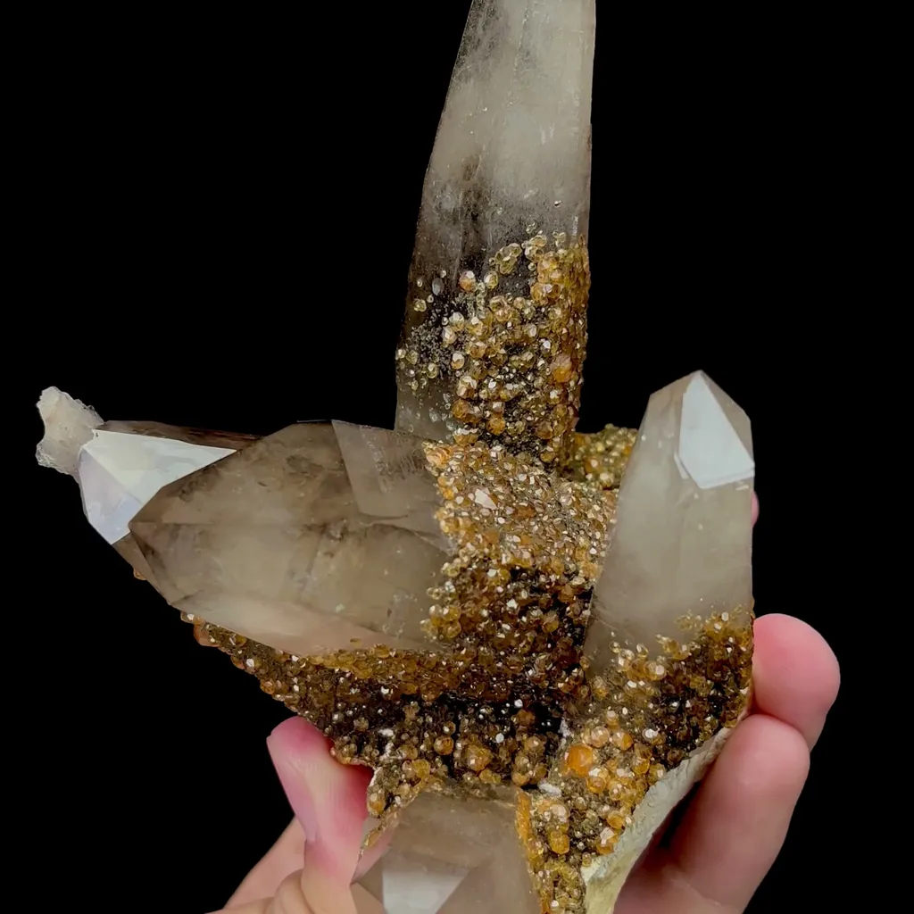 Natural Garnet and Smoky Quartz Mineral Specimen,High Quality Specimen,YUNXIAO,FUJIAN,CHINA(120*86*96mm) - image 4