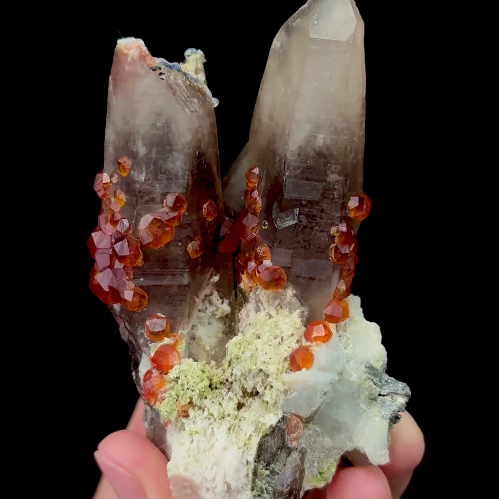 Natural Garnet and Smoky Quartz Mineral Specimen,High Quality Specimen,YUNXIAO,FUJIAN,CHINA(50*48*85mm) - image 4
