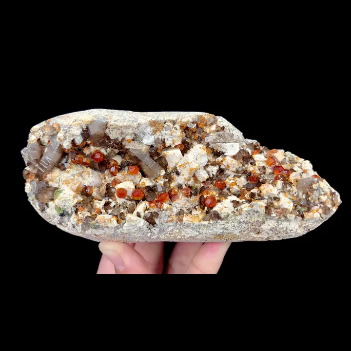Natural Garnet and Smoky Quartz, Mineral Specimens:Fujian,China (160*70*55MM) - image 7