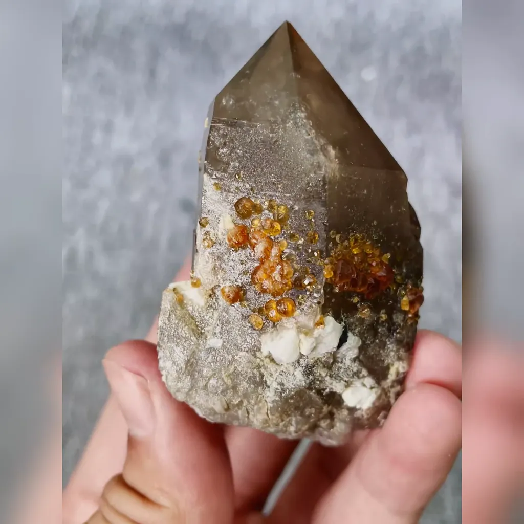 Natural Garnet and Smoky Quartz Tower Symbiosis comes from Fujian,China 35*35*70MM - image 5