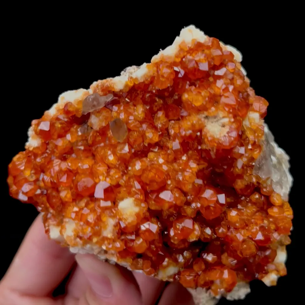Natural Garnet Mineral Specimen,High Quality Specimen,YUNXIAO,FUJIAN,CHINA(93*76*37mm) - image 3